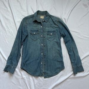Vintage GAP Light Blue Denim Shirt